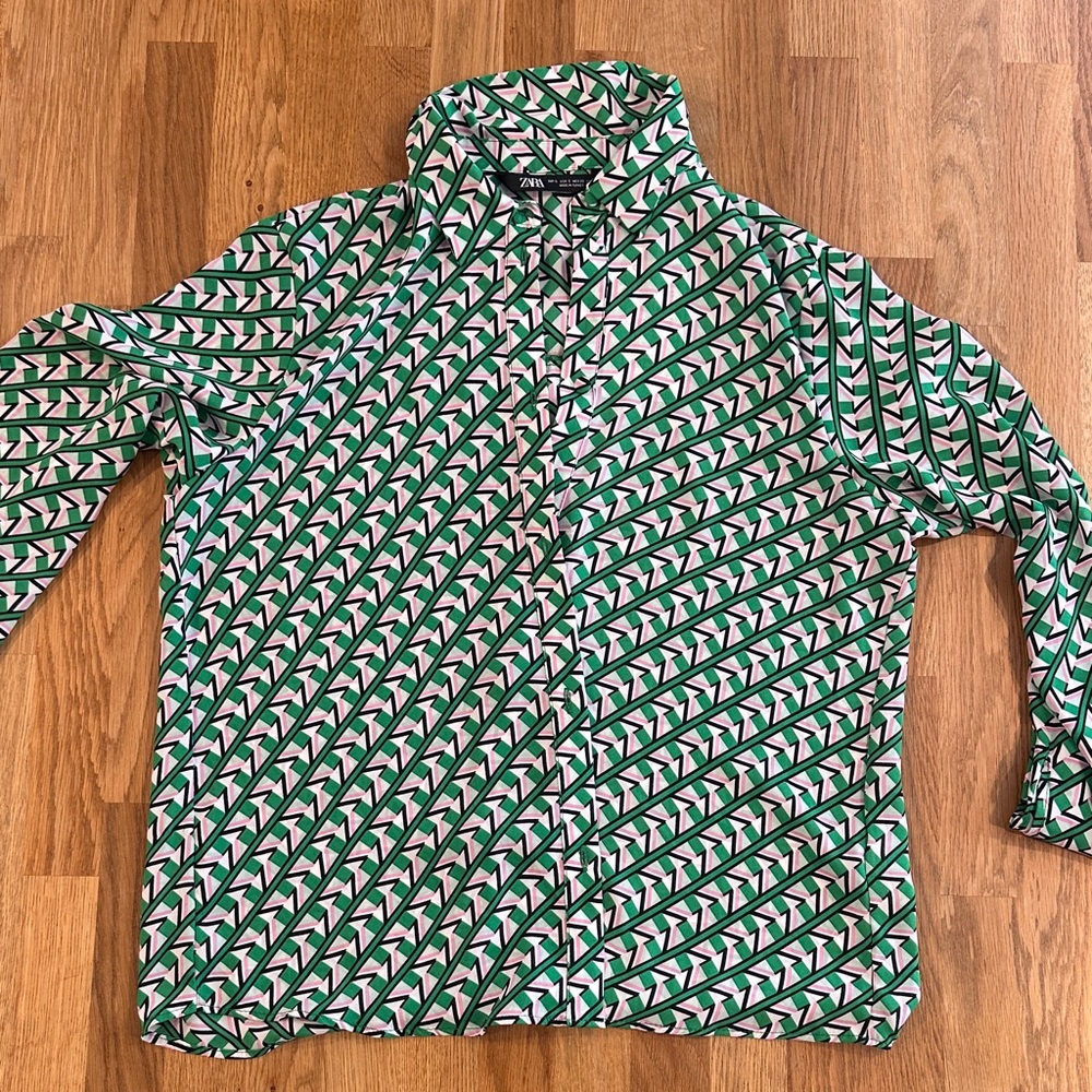 Zara Green and Pink Patterned Shirt